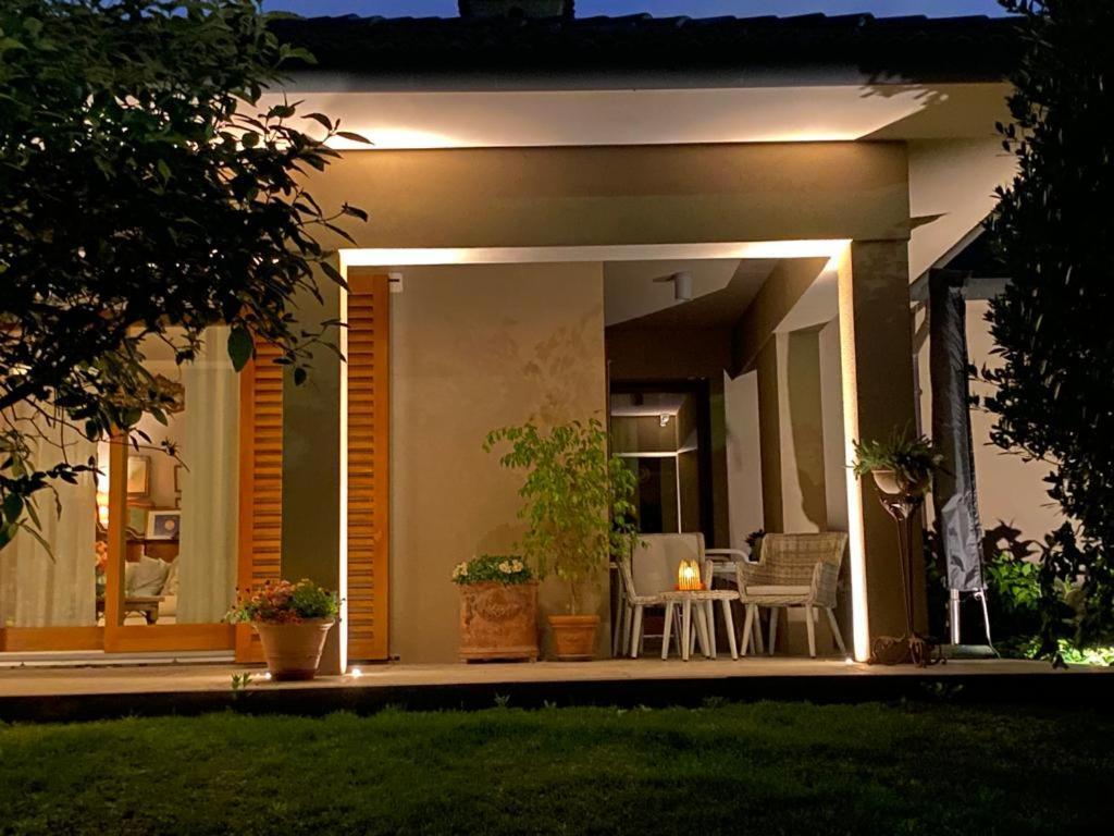 B&B La Casa Di Angela Cusago Exterior photo